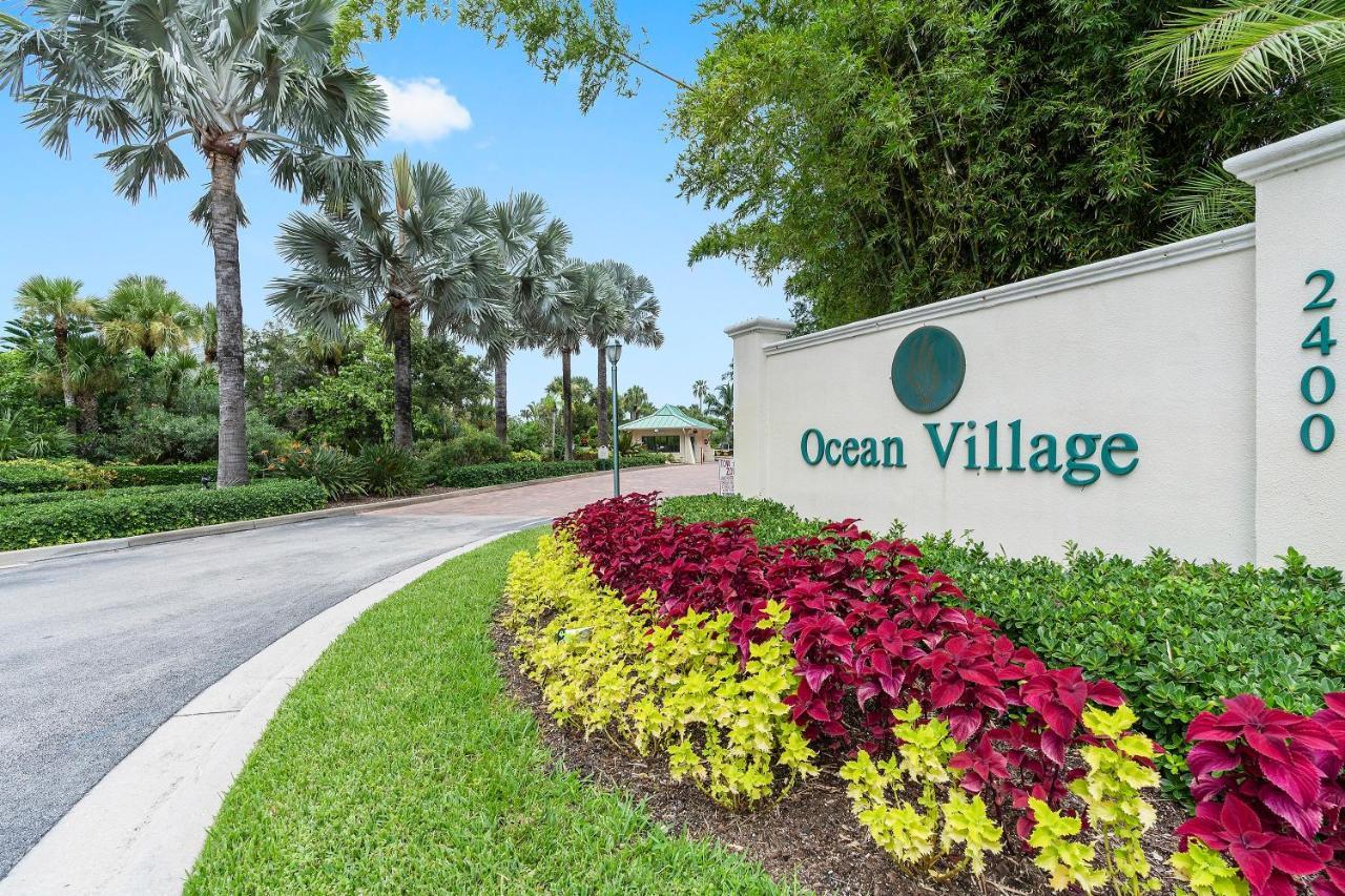 Beach Bungalow At Ocean Village Fort Pierce Exterior foto